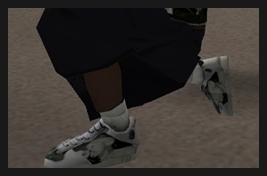 2PAC pic shoes