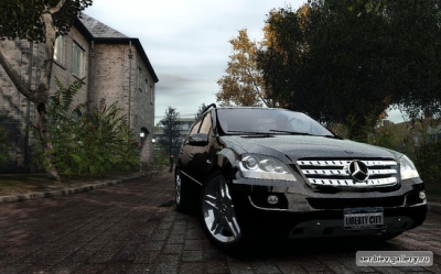 Mercedes Benz ML63 AMG