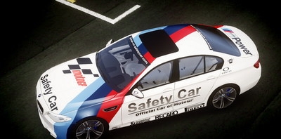 BMW M5 F10 2012 Safety Car Paintjob