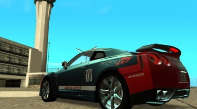 AMS Alpha 12 Nissan GT-R