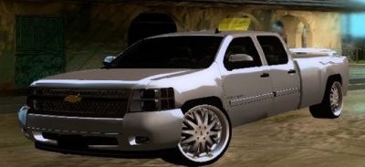 Chevrolet Silverado Long And Low